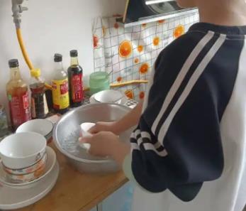 山南帮妈妈做家务的收获有哪些？
